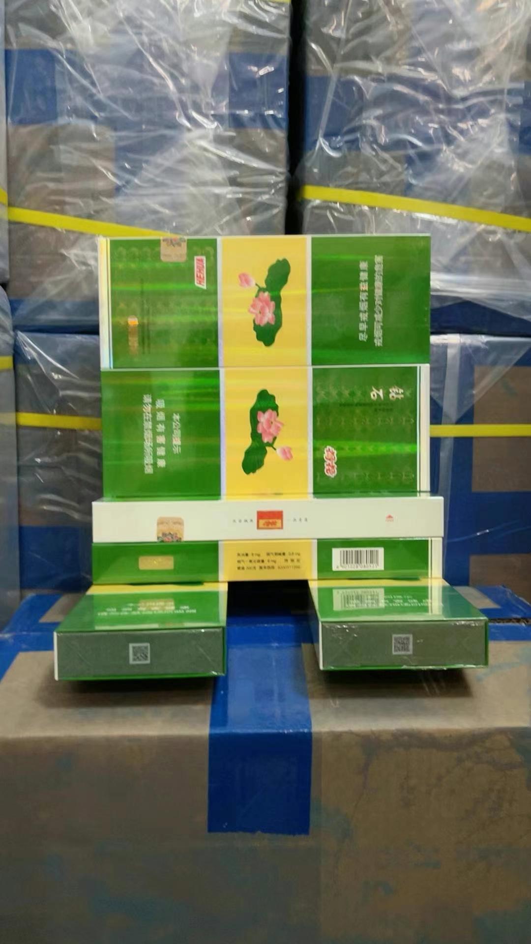 细荷花（木盒） 包装图
